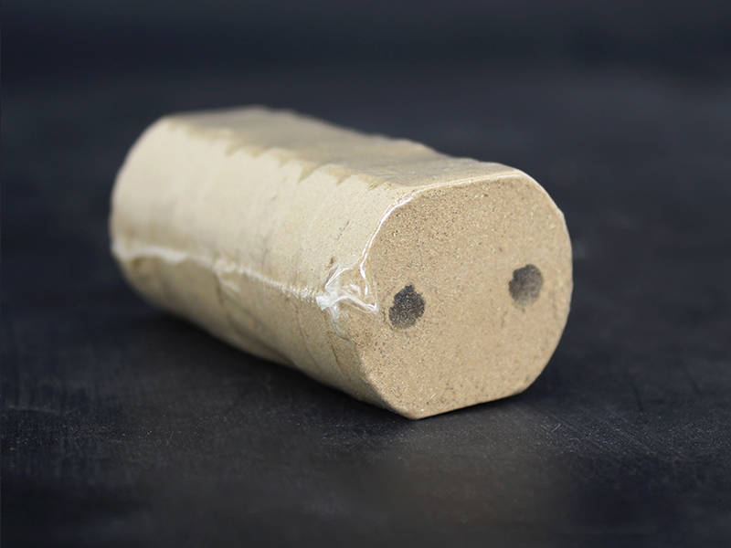 艾絨餅雙孔2.6*3*0.7cm